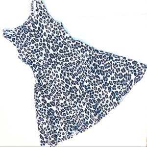 4/$20 Children's Place Snow Leopard Dress size 5/6